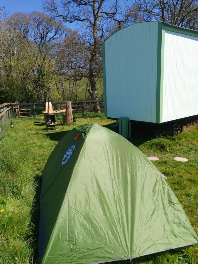The Old Mill Shepherds Hut Okehampton Dış mekan fotoğraf